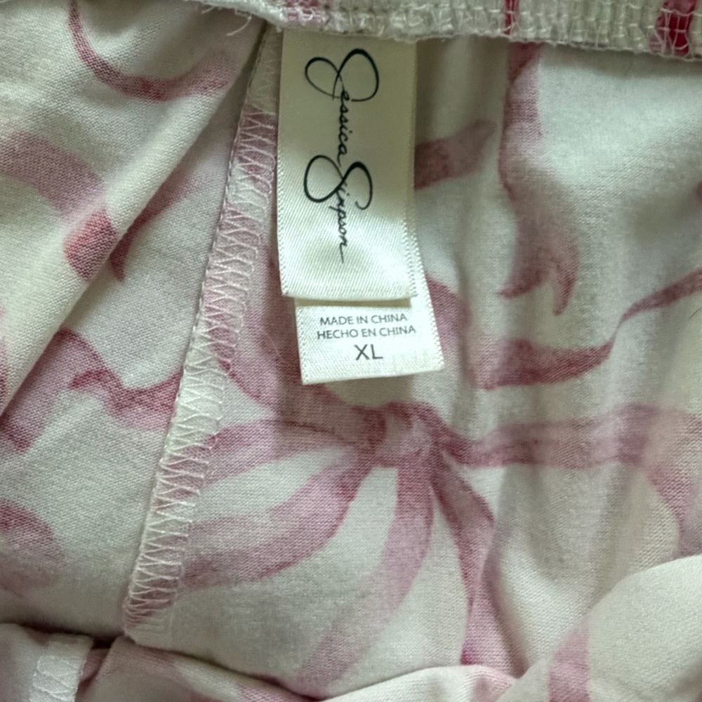 Jessica Simpson Pink Ribbon Pattern Pajama set - Picture 6 of 6